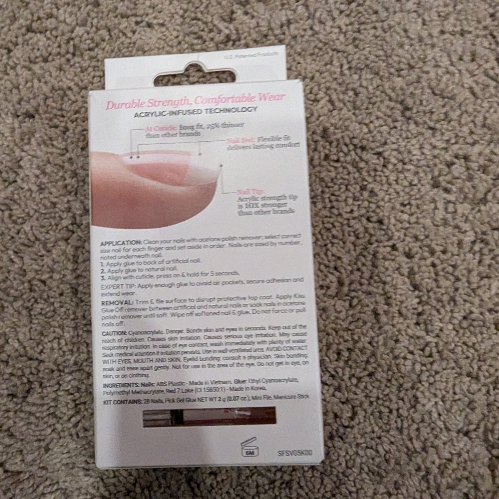 NIB KISS Salon Acrylic French Nails w/ Glue 28 Nails Short - Picture 2 of 5